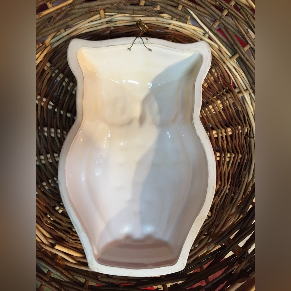 Ceramic Owl 🦉 - Picture 8 of 9